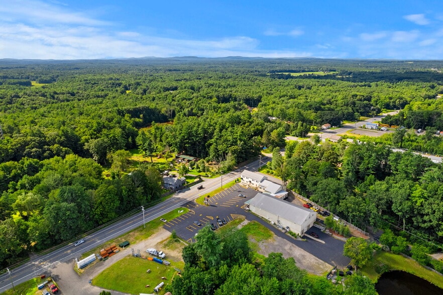 More Photos Of 313 Route 125, Brentwood Light Distribution For Lease