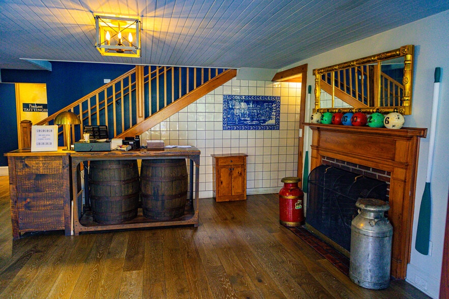 More Photos Of 262 Shore Rd, Ogunquit Restaurant For Sale