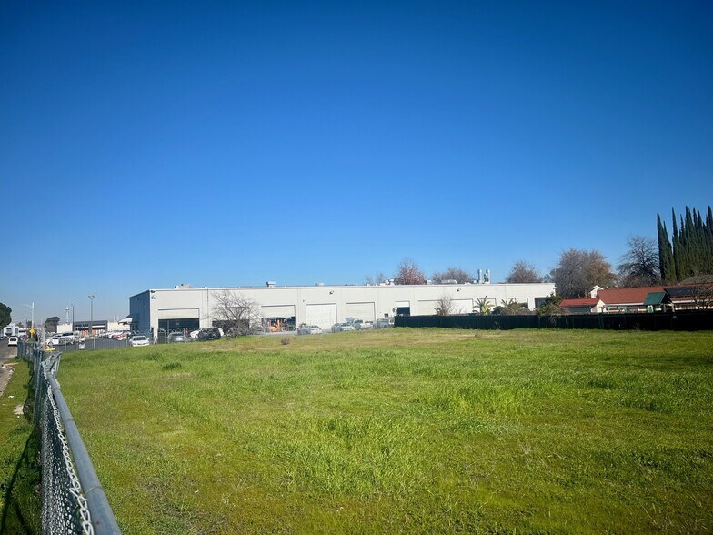 More Photos Of 7273 Luther Dr, Sacramento Land For Sale