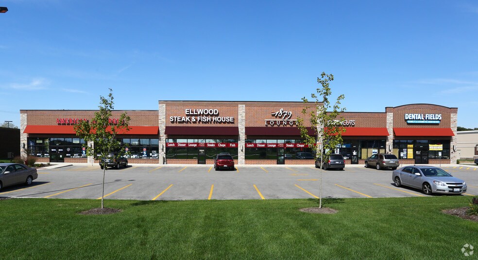 More Photos Of 2211-2235 Sycamore Rd, Dekalb Storefront Retail Office For Lease
