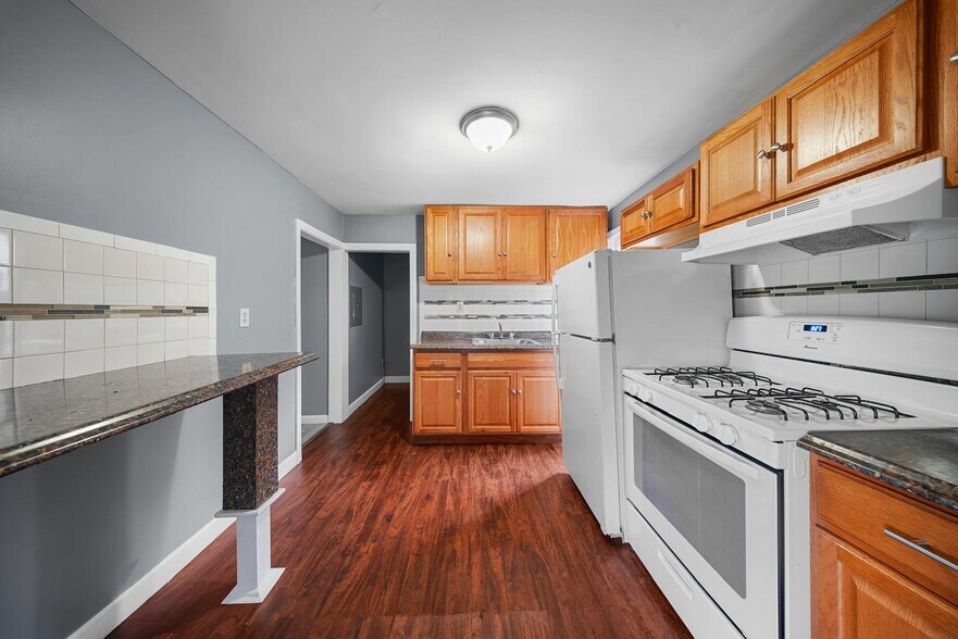 More Photos Of , Bridgeport Multifamily For Sale