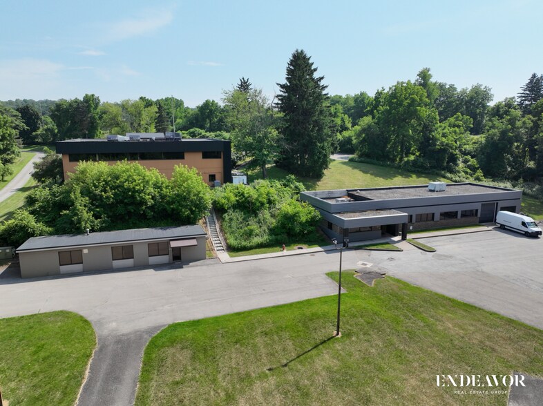 More Photos Of 412 Linden Ave, Rochester Office For Sale