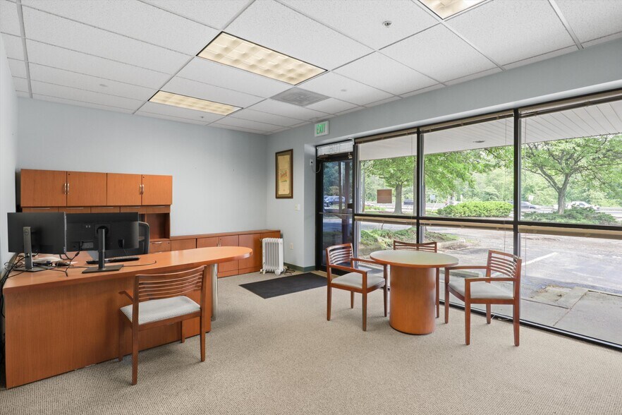 More Photos Of 339 Buschs Frontage Rd, Annapolis Medical For Sale