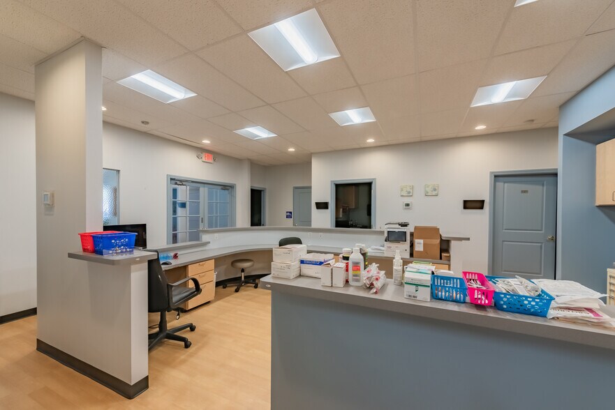 More Photos Of 3846 State Route 31, Donegal Freestanding For Lease