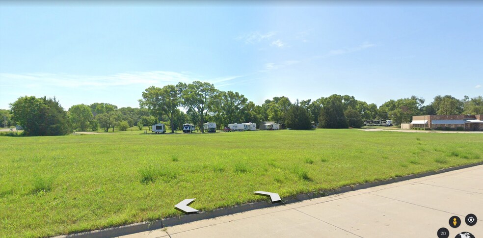 Primary Photo Of 0 Leonard Ct, Hesston Land For Sale