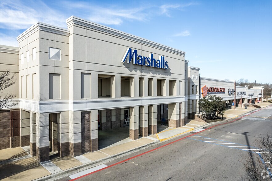 More Photos Of 1591-1725 N Germantown Pky, Cordova Unknown For Lease