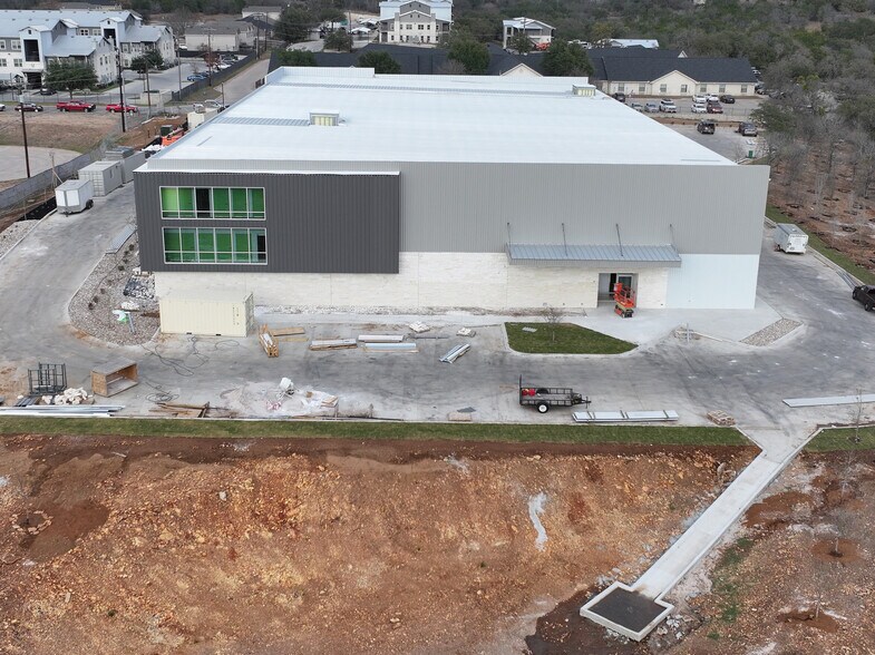 More Photos Of 1402 Max Copeland Dr, Marble Falls Self Storage For Sale