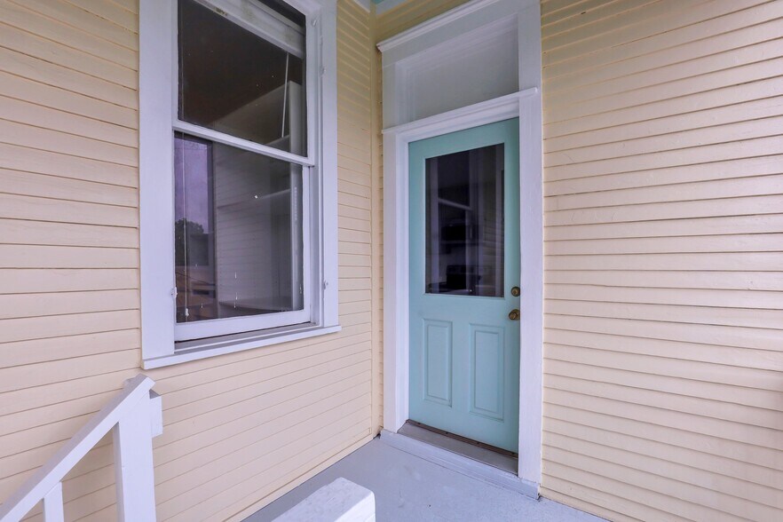 More Photos Of 420 E Bolton St, Savannah Apartments For Sale