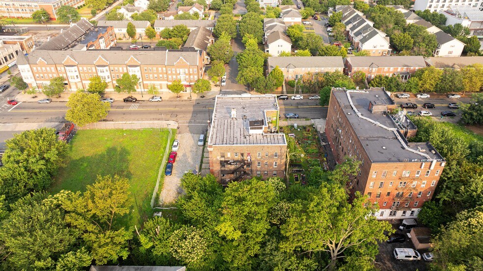 More Photos Of 632-634 Martin Luther King Blvd, Newark Apartments For Sale