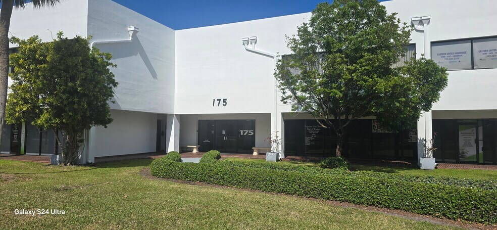 More Photos Of 175 Fontainebleau Blvd, Miami Office For Lease