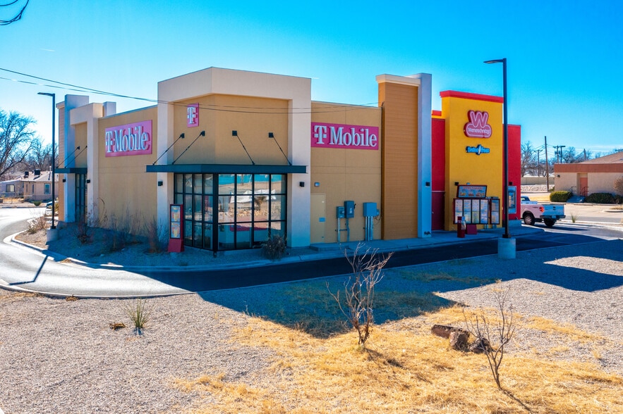 More Photos Of 1013 W Pierce St, Carlsbad Fast Food For Sale