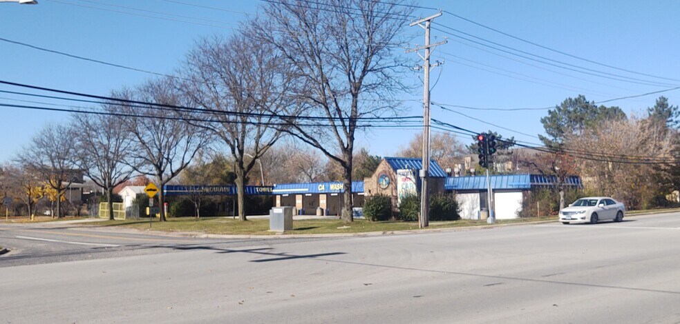 More Photos Of 800 N River Rd, Mount Prospect Specialty For Sale