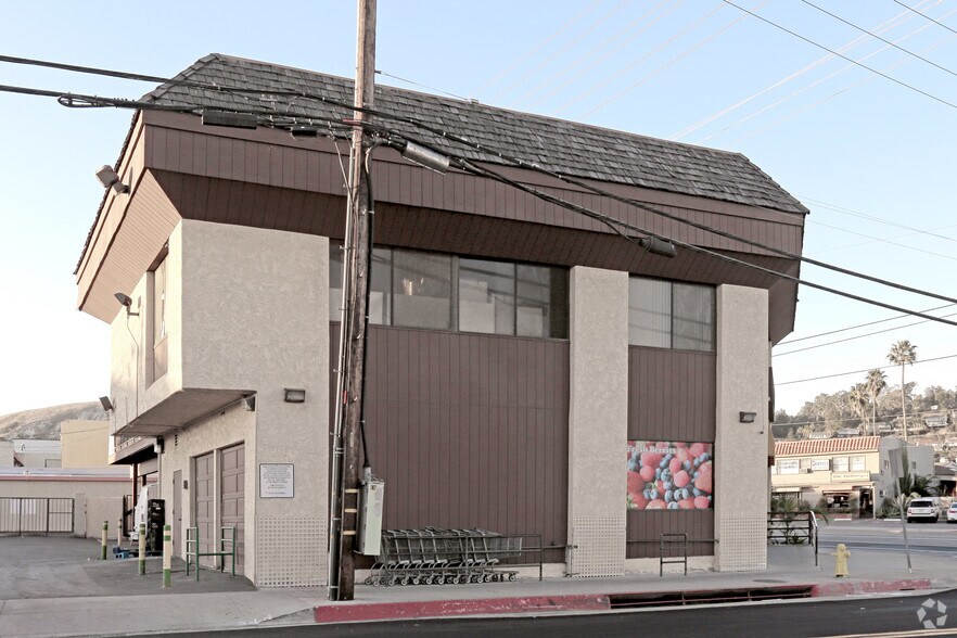 More Photos Of 24202 Hawthorne Blvd, Torrance General Retail For Sale