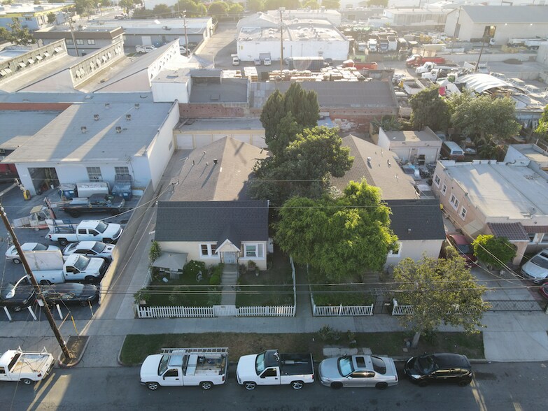More Photos Of , Santa Ana Flex For Sale