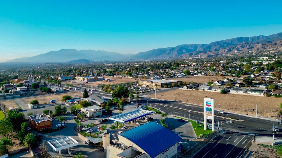 More Photos Of 26940 E Baseline Ave, Highland Office For Lease