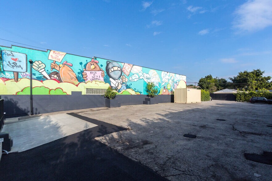 More Photos Of 3109-3117 W Temple St, Los Angeles Loft Creative Space For Lease