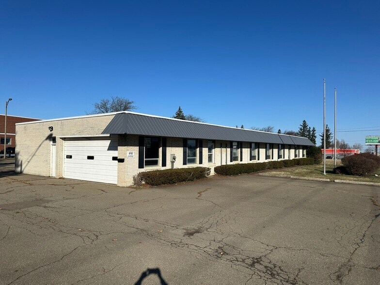 More Photos Of 10273 NY-60, Fredonia Office For Sale
