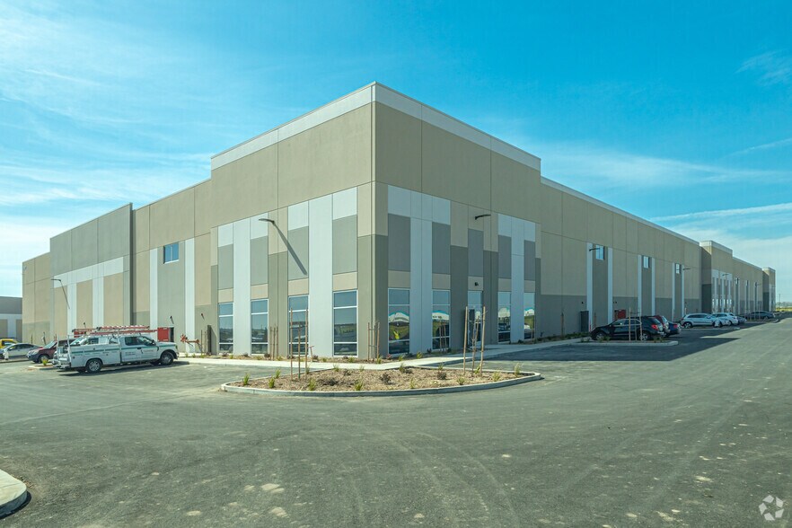 More Photos Of 7000 Power Line Rd, Sacramento Unknown For Lease