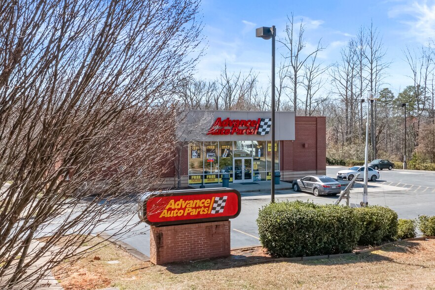 More Photos Of 2142 Rocky River Rd, Charlotte Freestanding For Sale