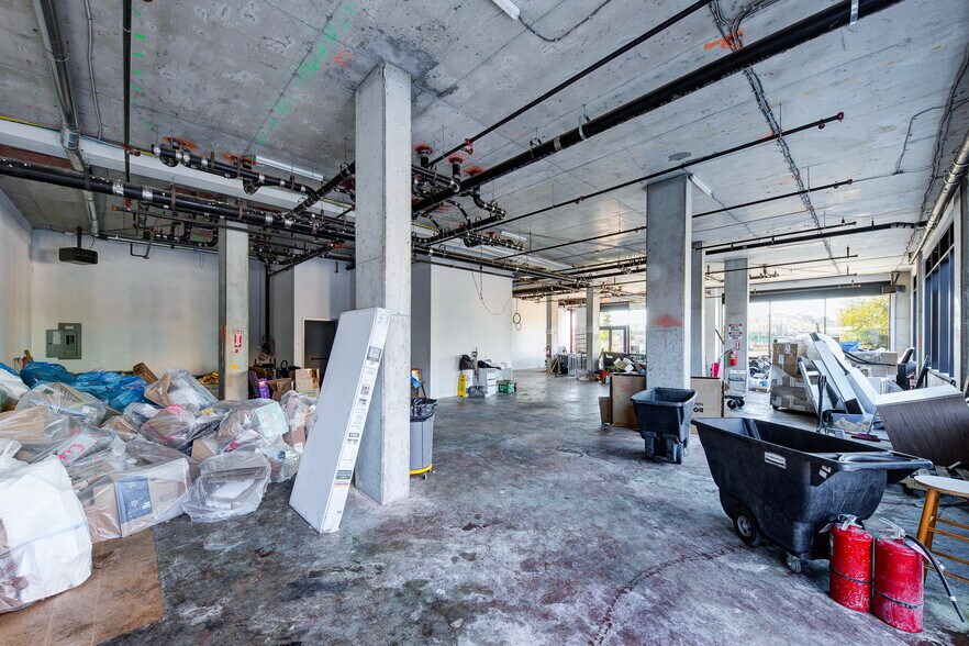 More Photos Of 40 Bruckner Blvd, Bronx Apartments For Lease