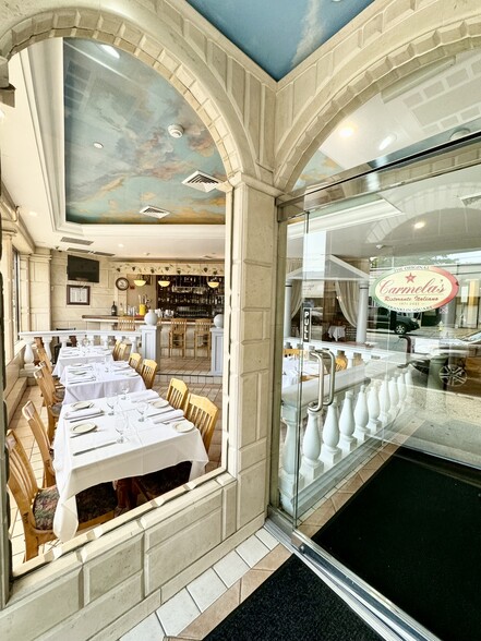 More Photos Of 908-912B Hempstead Tpke, Franklin Square Restaurant For Sale