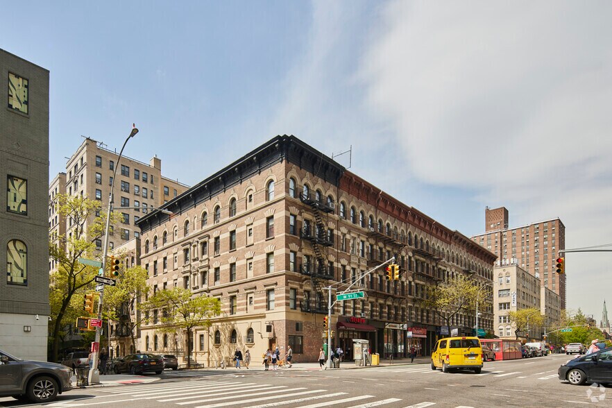 Primary Photo Of 203-205 W 91st St, New York Apartments For Lease