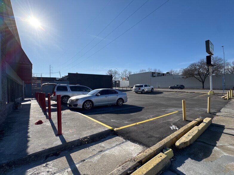 More Photos Of 5701-5707 Troost Ave, Kansas City Freestanding For Sale