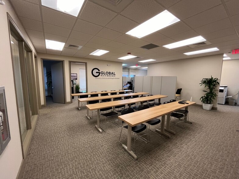 More Photos Of 2810 E Oakland Park Blvd, Fort Lauderdale Office For Lease