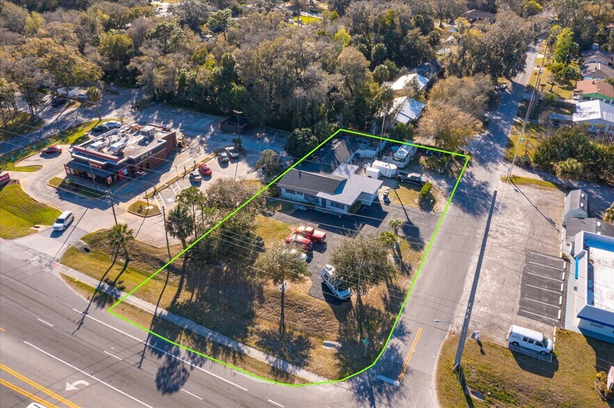 Primary Photo Of 1933 S Volusia Ave, Orange City Storefront For Sale