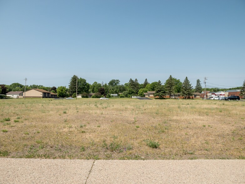 More Photos Of 532 Division St, Stevens Point Land For Sale