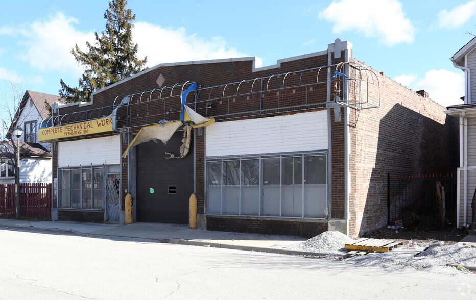 More Photos Of 9 N 6th Ave, Maywood Warehouse For Sale