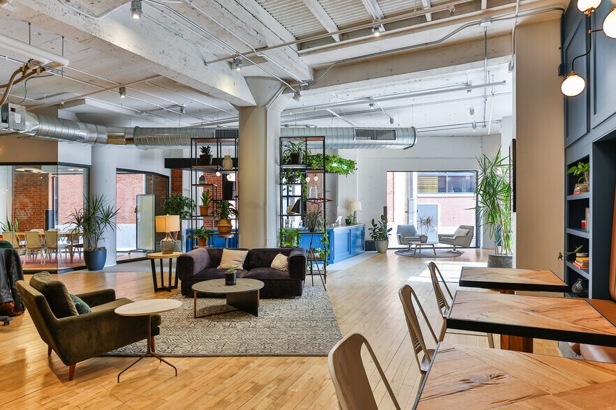 More Photos Of 603 Munger Ave, Dallas Office For Lease