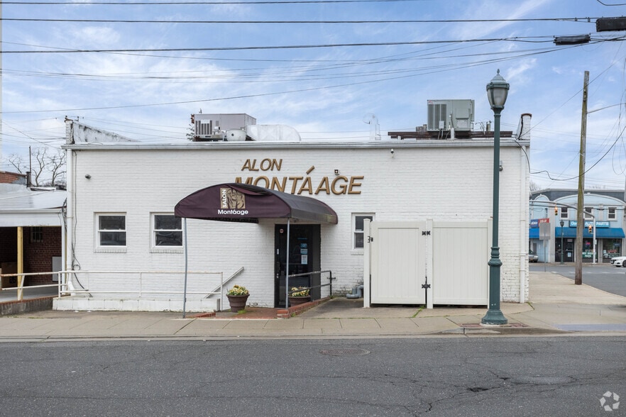 More Photos Of 2816 Long Beach Rd, Oceanside General Retail For Lease