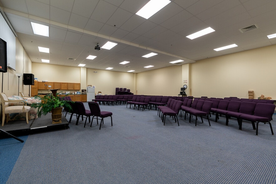 More Photos Of 1701 Westchester Dr, High Point Religious Facility For Sale