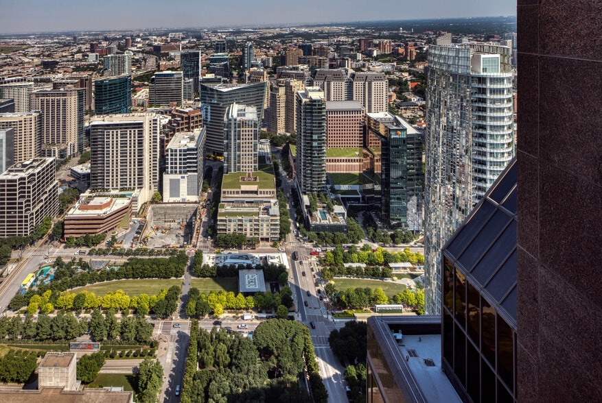 More Photos Of 2001 Ross Ave, Dallas Office For Lease