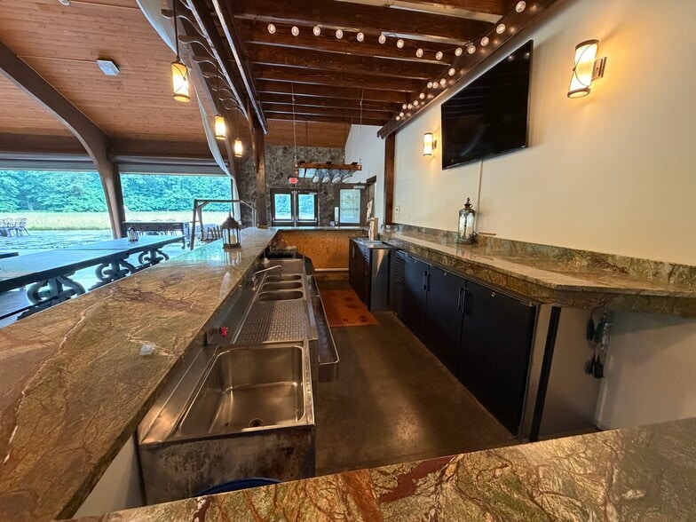 More Photos Of 52 Nestle Dr, Fulton Lodge Meeting Hall For Sale