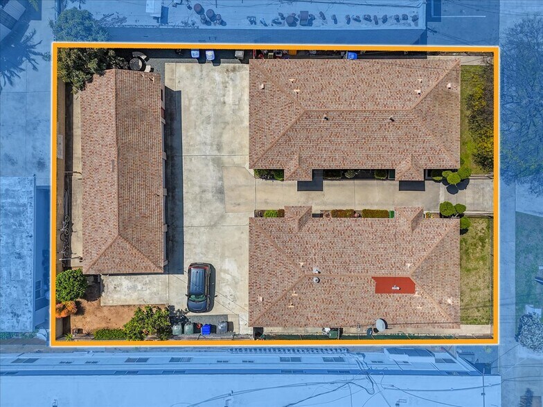 More Photos Of 1214-1220 E 18th St, National City Apartments For Sale