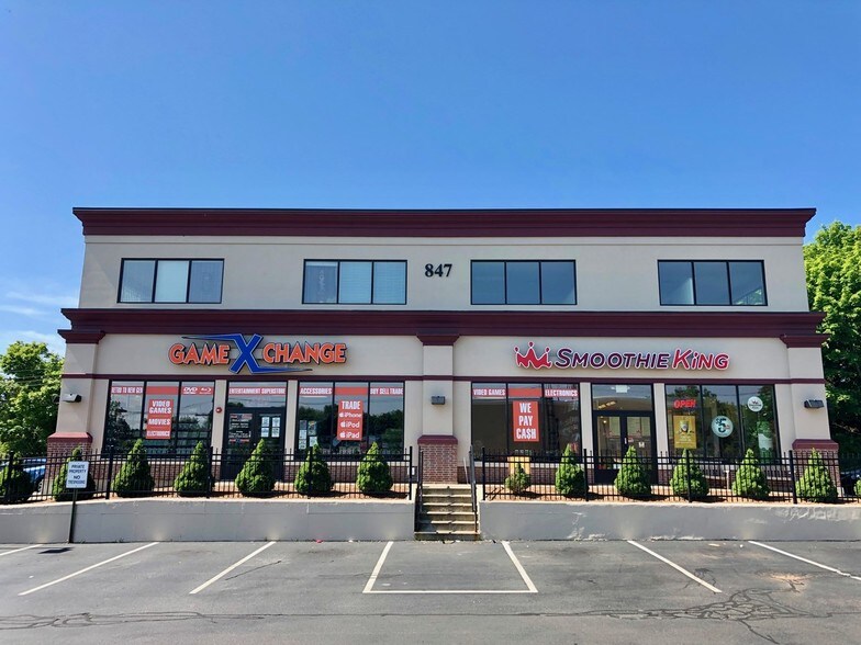 More Photos Of 803-875 W Main St, Branford Unknown For Lease