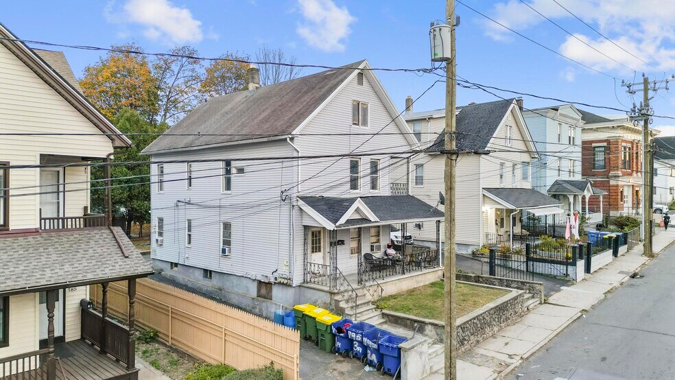 More Photos Of 791 Baldwin St, Waterbury Apartments For Sale