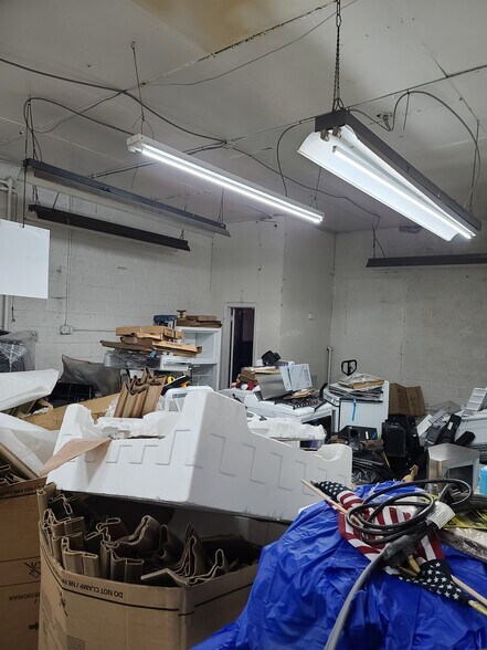 More Photos Of 396 Midland Ave, Garfield General Retail For Lease