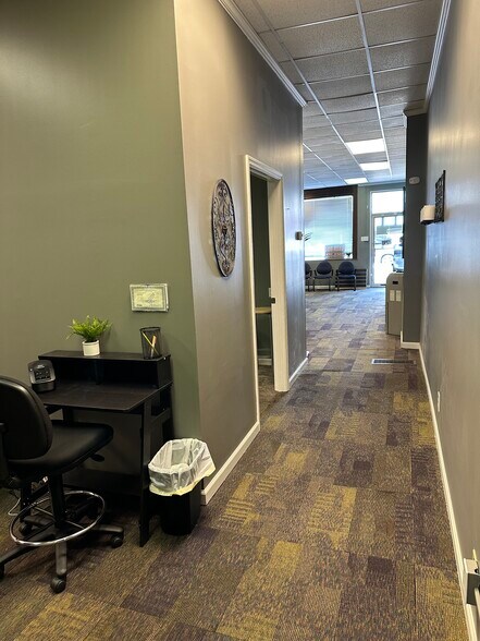 More Photos Of 332 15th St, Ashland General Retail For Sale