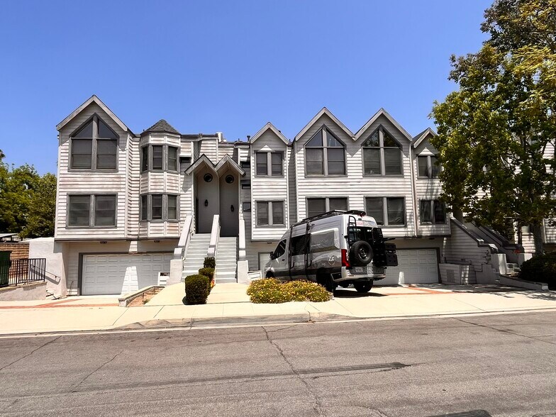 More Photos Of 1033 La Cadena Ave, Arcadia Apartments For Sale