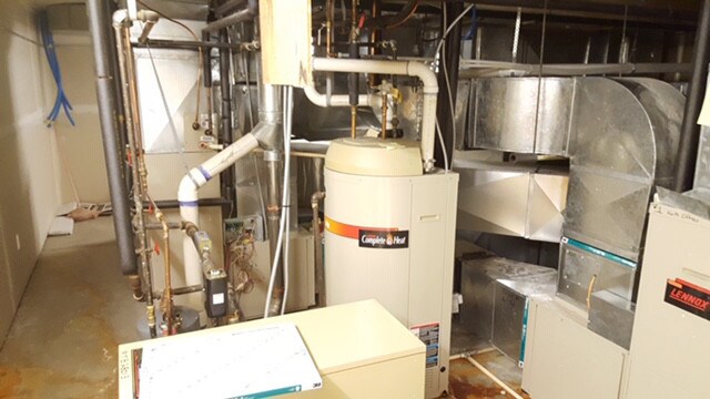 More Photos Of 315 S Main St, Conrad Office For Sale