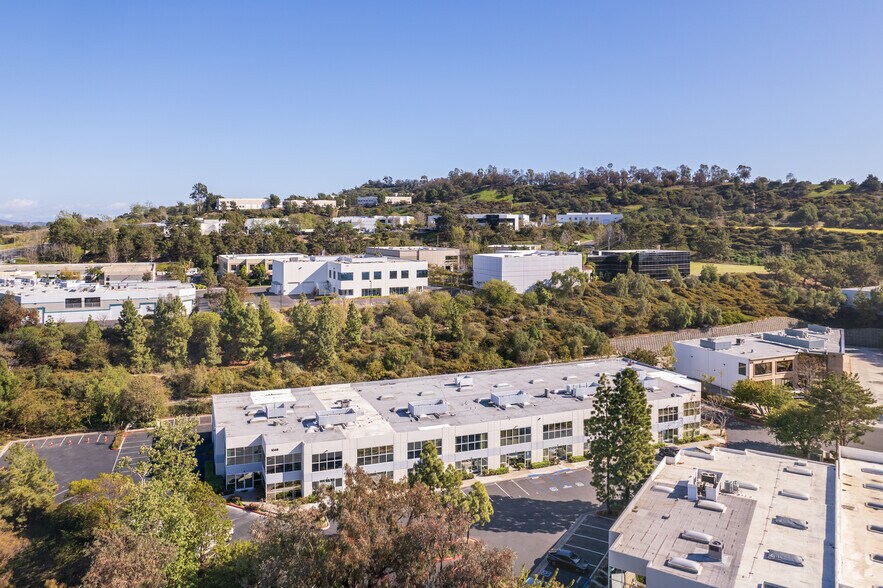 More Photos Of 1046 Calle Recodo, San Clemente Research And Development For Sale