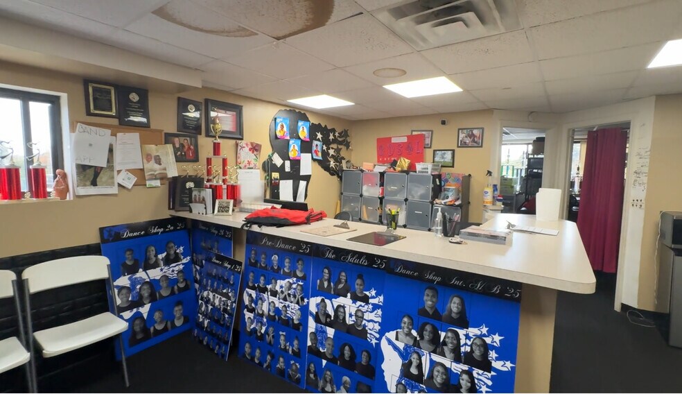 More Photos Of 133-59 242nd St, Rosedale Service For Sale