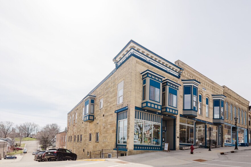 More Photos Of 104-110 High St, Mineral Point Storefront For Sale