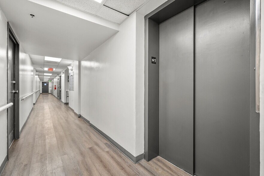 More Photos Of 8612 Halls Ferry Rd, Saint Louis Apartments For Sale