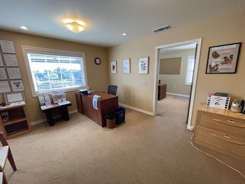 More Photos Of 365 Kuck Ln, Petaluma Specialty For Sale