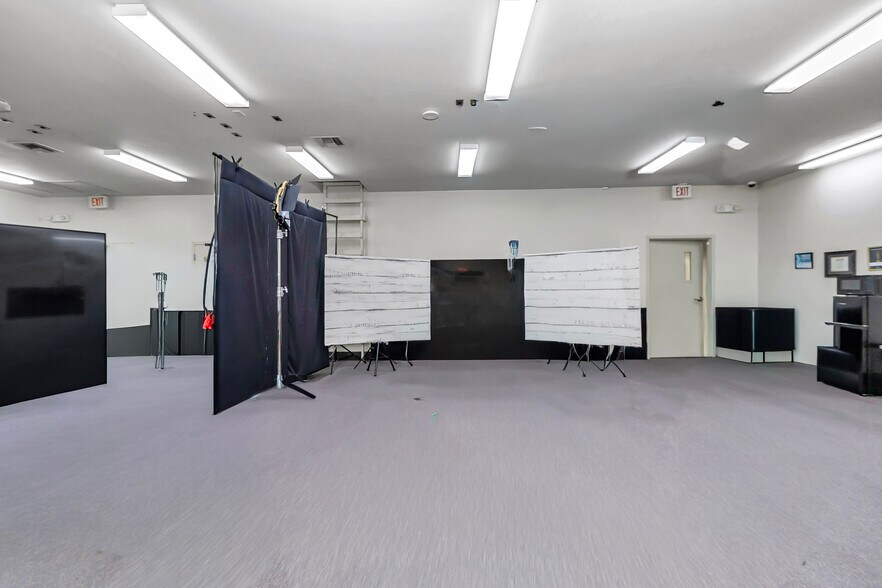 More Photos Of 801 SW 60th Ave, Ocala Office For Lease