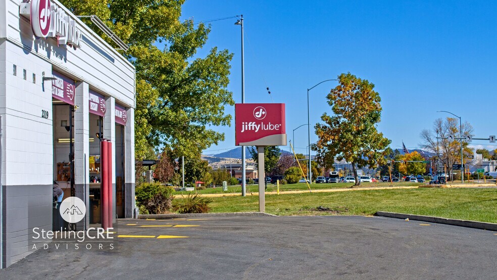 More Photos Of 2119 W Main St, Bozeman Auto Repair For Sale